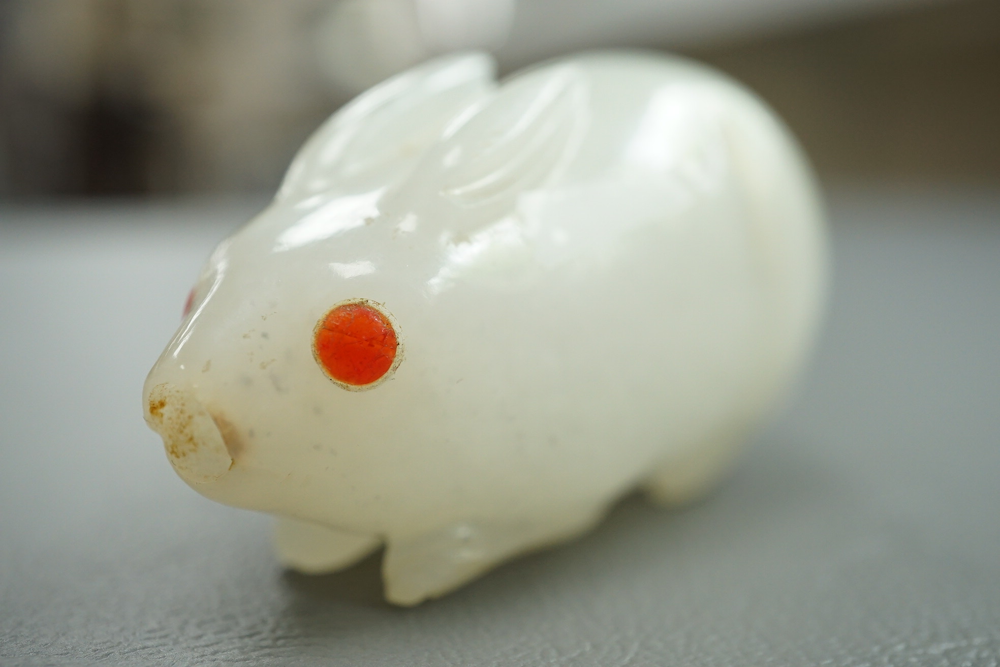 A Chinese white jade ‘rabbit’ snuff bottle, 18th/19th century